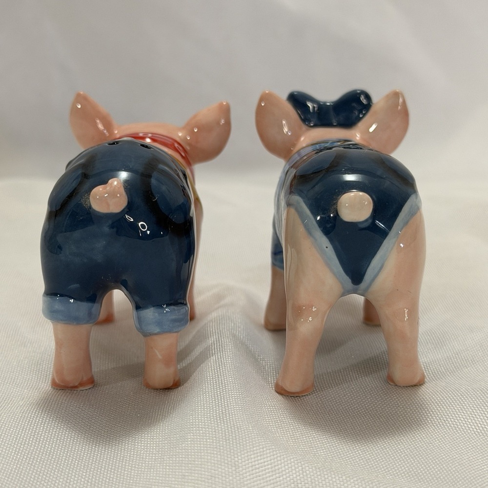 Vintage Kissing Pig Salt & Pepper Shakers Magnetic Farmhouse Country Kitchen - Picture 5 of 7